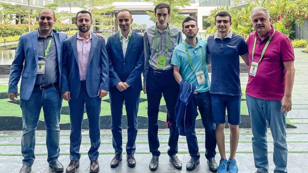 article-image